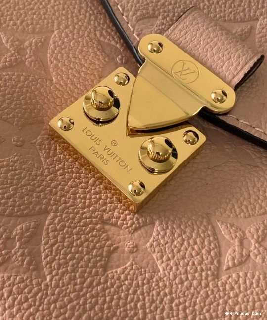 AAA Pruses Bags Pochette Vuitton Metis Louis 0824